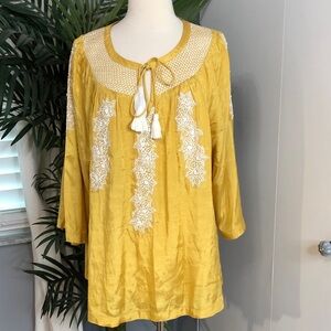 Soft Surroundings Yellow Tunic with Cream Embroidery